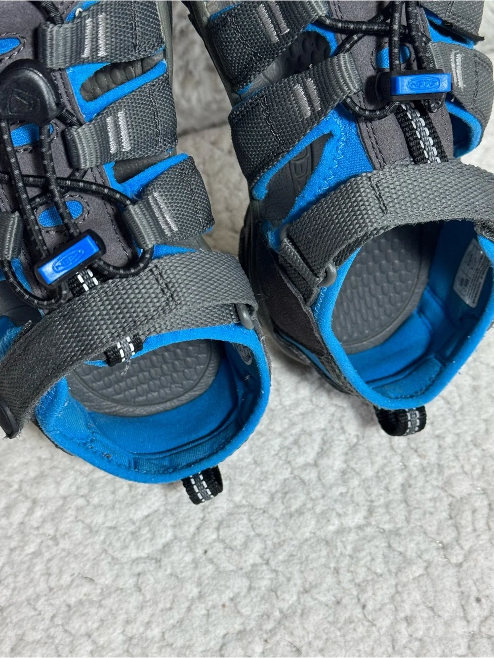 KEEN Newport H2 Kids Waterproof Water Sandals Grey Blue Size 3Y